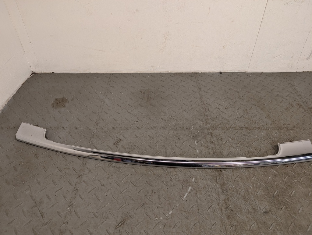 JAGUAR XJS HE FRONT BUMPER CENTRE CHROME FINISHER BLADE BCC3435 PRE FACELIFT