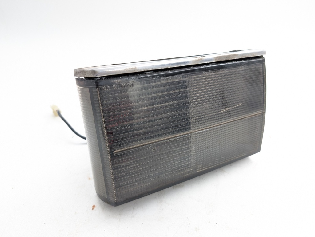 JAGUAR XJS FACELIFT REAR NEARSIDE LEFT LH NS LIGHT TAILGATE LAMP BOOT LID LENS