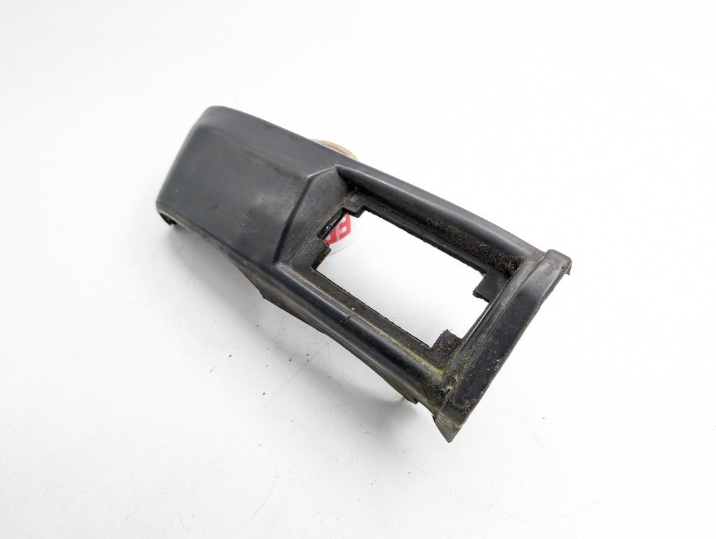 FRONT RIGHT CORNER BUMPER JAGUAR XJ40 XJ BUMPER FINISHER DRIVERS SIDE RH RUBBER