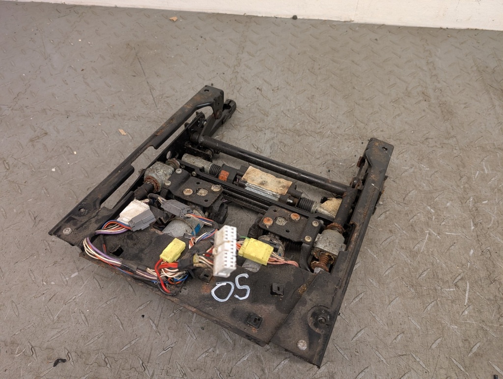 JAGUAR XJ40 PASSENGER LH NEARSIDE SEAT BASE RUNNER SLIDE WITH MEMORY GMB4833BA