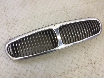 JAGUAR X-TYPE FRONT CHROME GRILL BUMPER RADIATOR ESTATE SALOON 01 - 07