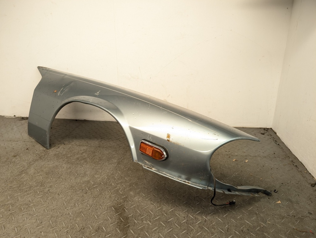JAGUAR XJS HE PRE FACELIFT US SPEC FRONT WING RIGHT RH QUARTER FENDER PANEL
