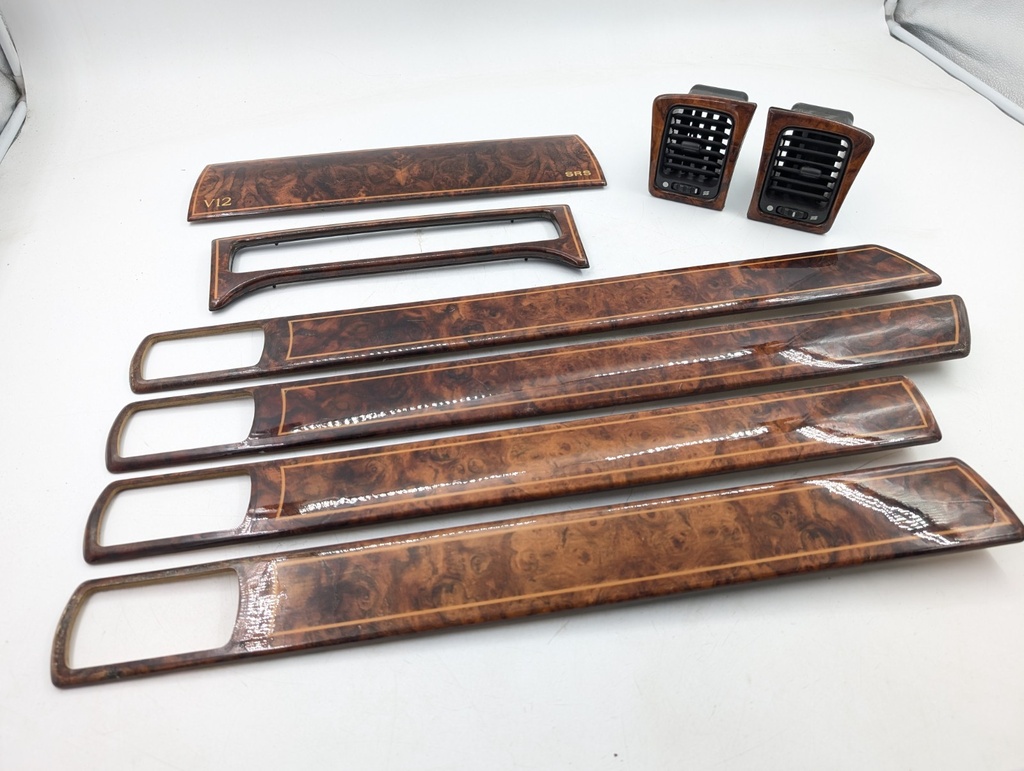 JAGUAR DAIMLER V12 X300 WALNUT WOOD SET SWB DOORS, VENTS AND DASH COVER