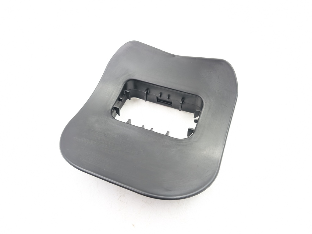 BRAKE COOLING DUCT MOUNT JAGUAR X308 XJ8 FRONT WHEELARCH HNC4469AF