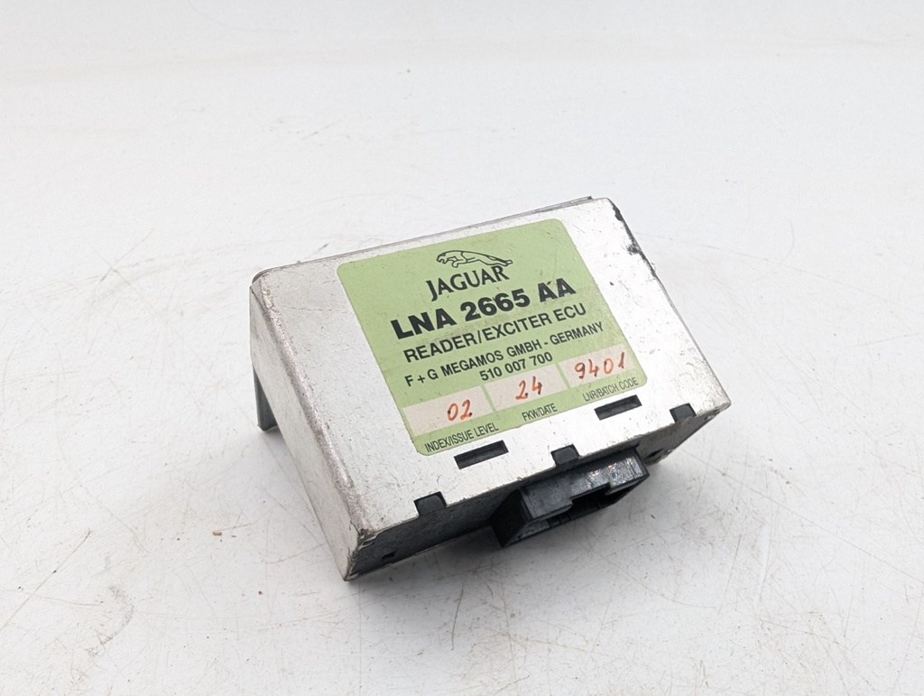 JAGUAR X300 READER/EXCITER ECU KEY TRANSPONDER MODULE LNA2665AA