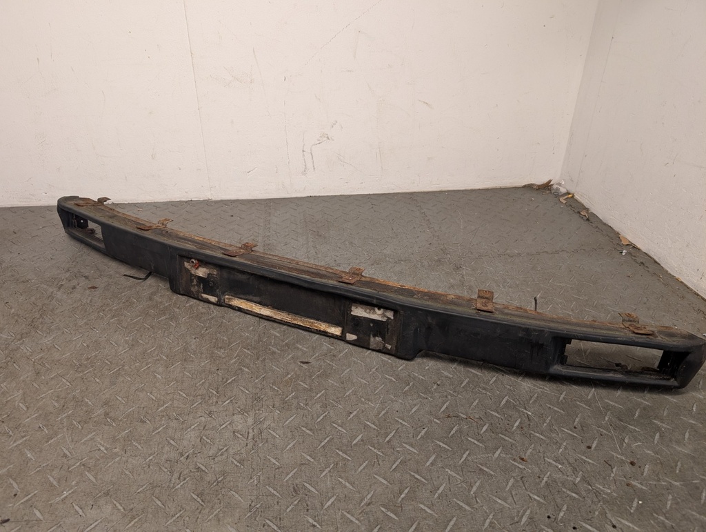 JAGUAR XJ6/12 XJ40 LATE FRONT BUMPER BEAM MOUNT LOWER RUBBER FIXTURE SUPPORT