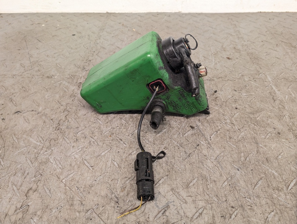 JAGUAR XJ40 XJ6 EARLY BRAKE FLUID RESERVOIR TANK BRAKE FLUID CBC6952