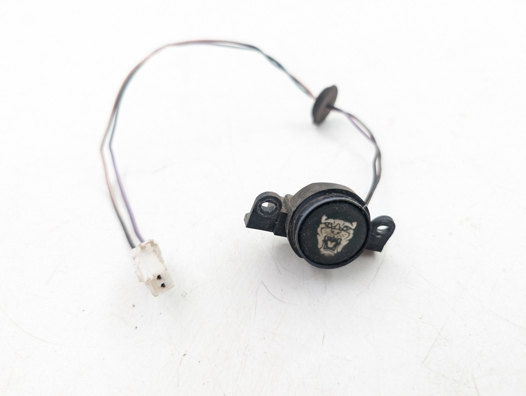 JAGUAR X100 XK8 X308 XJ8 REAR BOOT LID RELEASE BUTTON