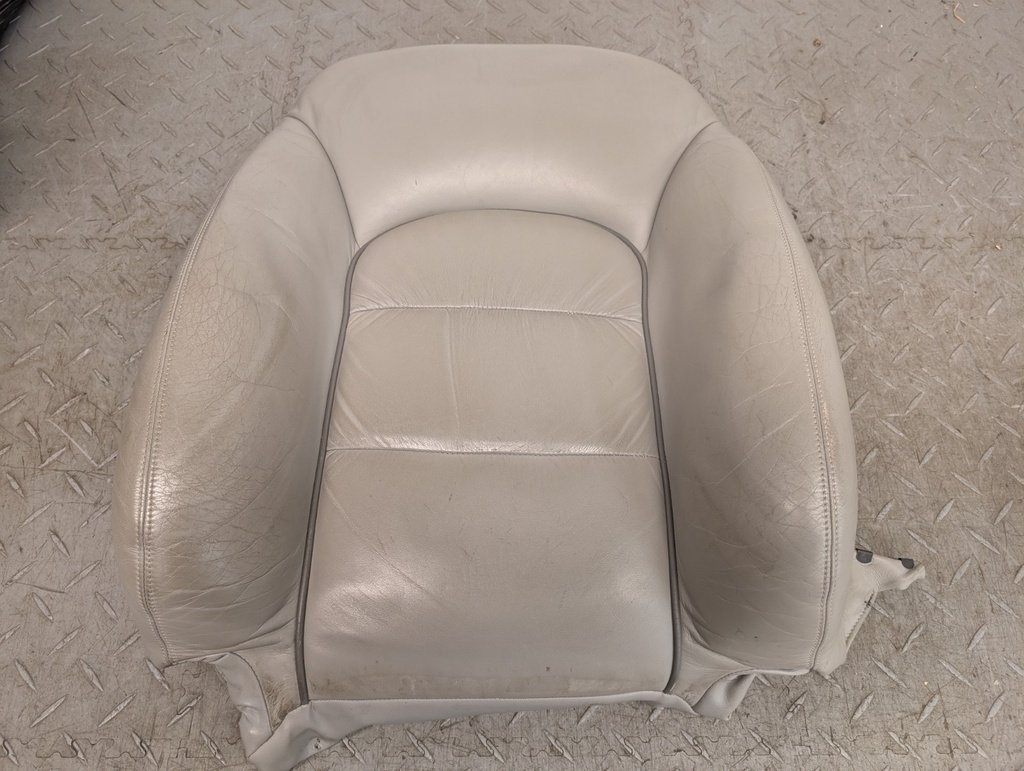 DAIMLER JAGUAR XJ6 X300 NIMBUS GREY LH RH SQUAB LEATHER FOAM GNA4304AC