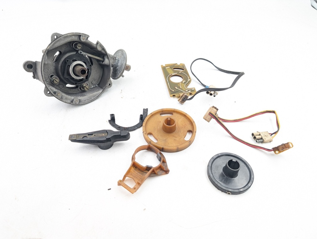 JAGUAR XJS PRE HE V12 LUCAS 5.3 LITRE DISTRIBUTOR DIZZY ARM AND PARTS 54419427