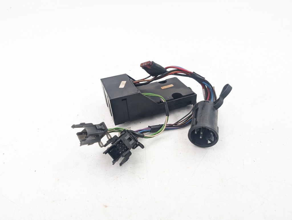 WIPER AUDIBLE WARNING MODULE XJ40 WIPER ELECTRONIC ECU DBC3026 DBC3243 DBC3244