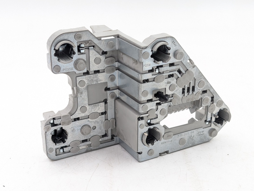 JAGUAR XJ8 X308 X300 XJ6 XJ12 LEFT N/S REAR LIGHT LAMP BULB HOLDER LNA4903AA