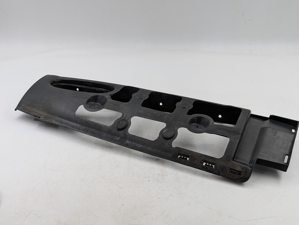 JAGUAR 1998-2003 X308 XJ8 RIGHT REAR BUMPER SUPPORT HNC6598AB BUMPER BRACKET