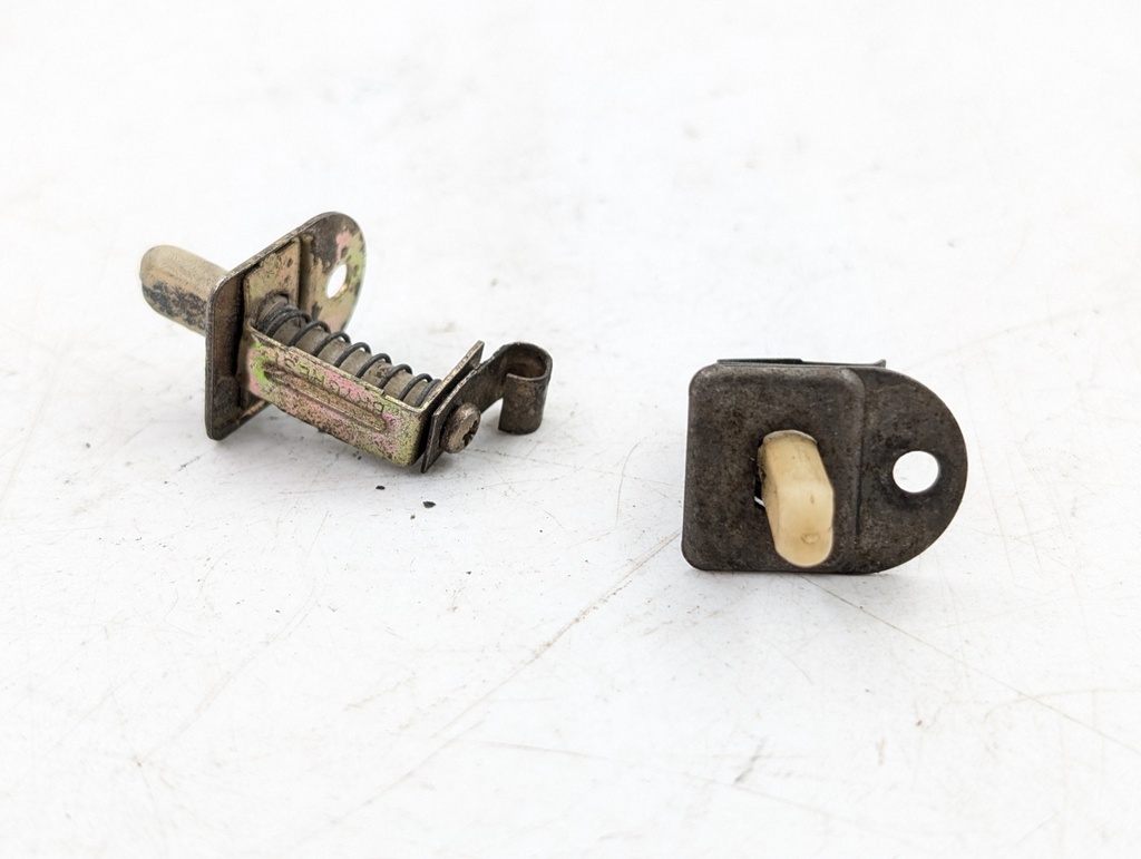 DOOR AND TRUNK LAMP SWITCH LIGHT SWITCH JAGUAR XJS AND SERIES 2 C43304 C43305