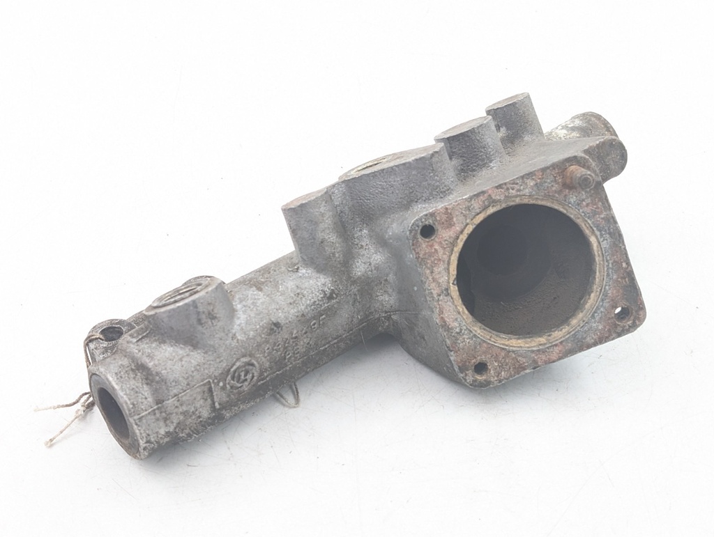 JAGUAR XJS 5.3 LITRE RIGHT FRONT WATER PIPE THERMOSTAT WATER RAIL EAC6821