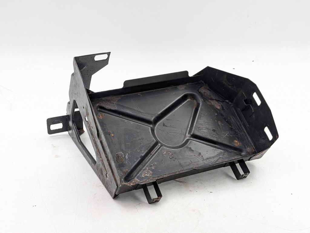 JAGUAR XJS FACELIFT REAR BATTERY TRAY METAL FINISHER FUEL PUMP COVER DAC7742