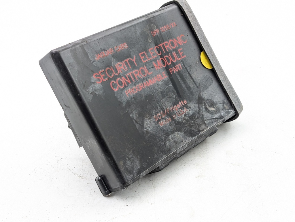 SECURITY LOCKING MODULE JAGUAR XJ40 CENTRAL LOCKING VEHICLE SECURITY DPP1058