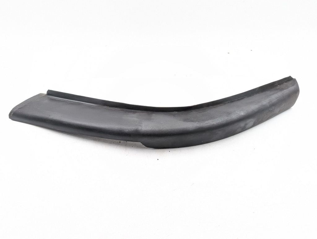 FRONT CORNER RUBBER JAGUAR EARLY XJS PRE HE LEFT PASSENGER BUMPER BLADE BD46713