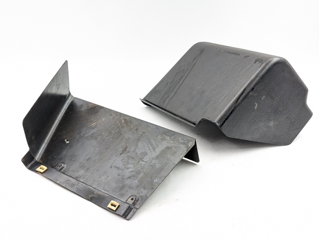 XJS PRE-FACELIFT EARLY BATTERY COVER PLASTIC AND METAL FUEL PUMP COVER BDC6091