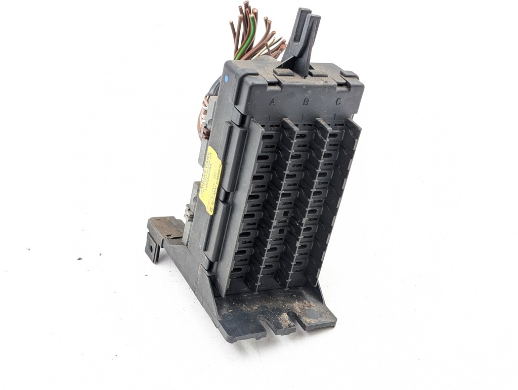 FUSE BOX JAGUAR XJ40 RIGHT HAND FUSEBOX BLACK PLASTIC HOUSING RH LMD2827BA