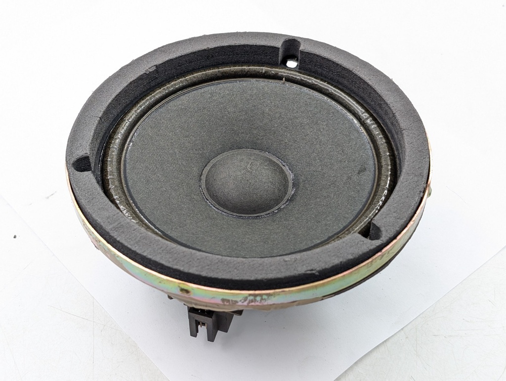 HARMAN KARDON PREMIUM JAGUAR XK8 PREMIUM AUDIO SPEAKER LJA4140BA