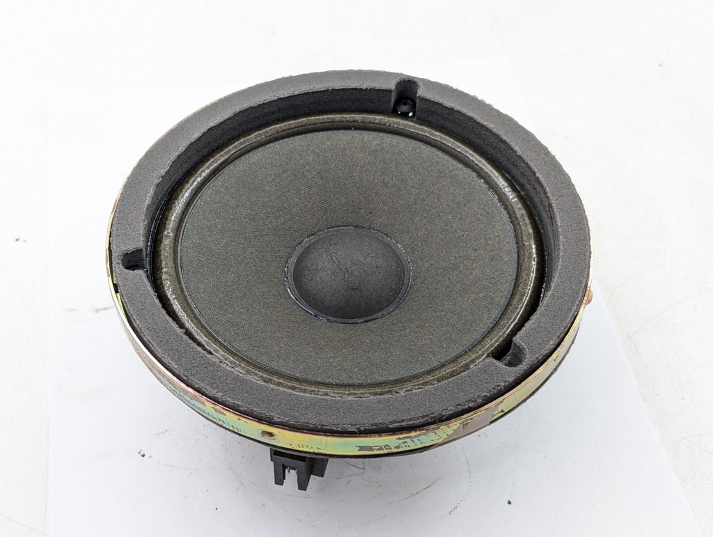 HARMAN KARDON RIGHT OR LEFT SPEAKER JAGUAR X308 PREMIUM SOUND LNC4140BA