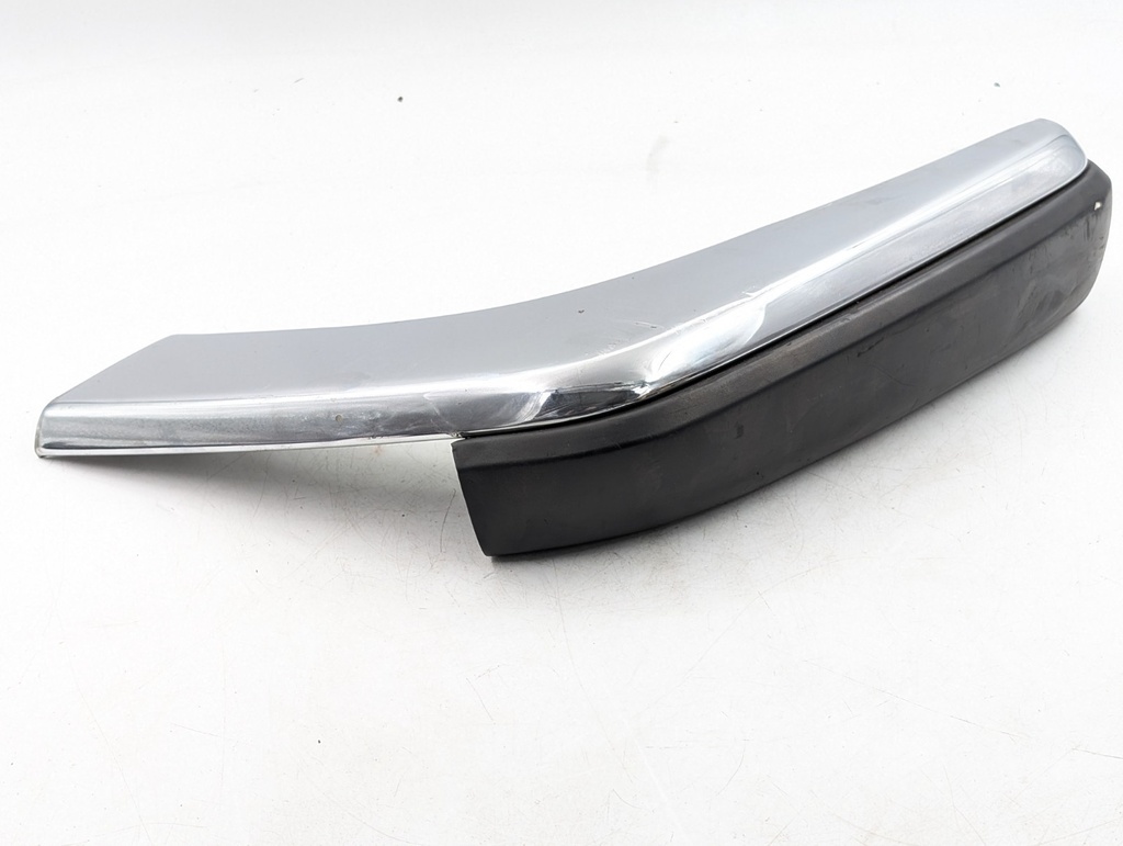 FRONT XJS NS LEFT PASSENGER  BUMPER CHROME TRIM CORNER CONDITION JAGUAR BEC14679