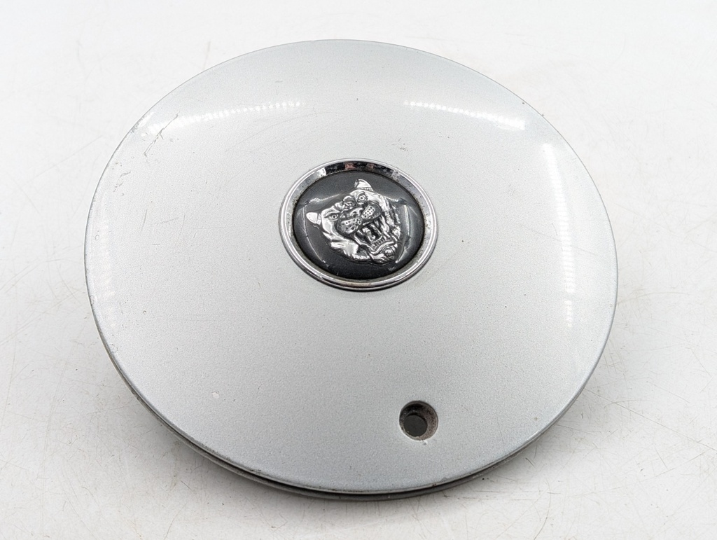 JAGUAR XJ40 XJ12 XJ6 JAGUAR ALLOY HUB CAP SILVER WHEELS TRIM HUB CAP CCC2711