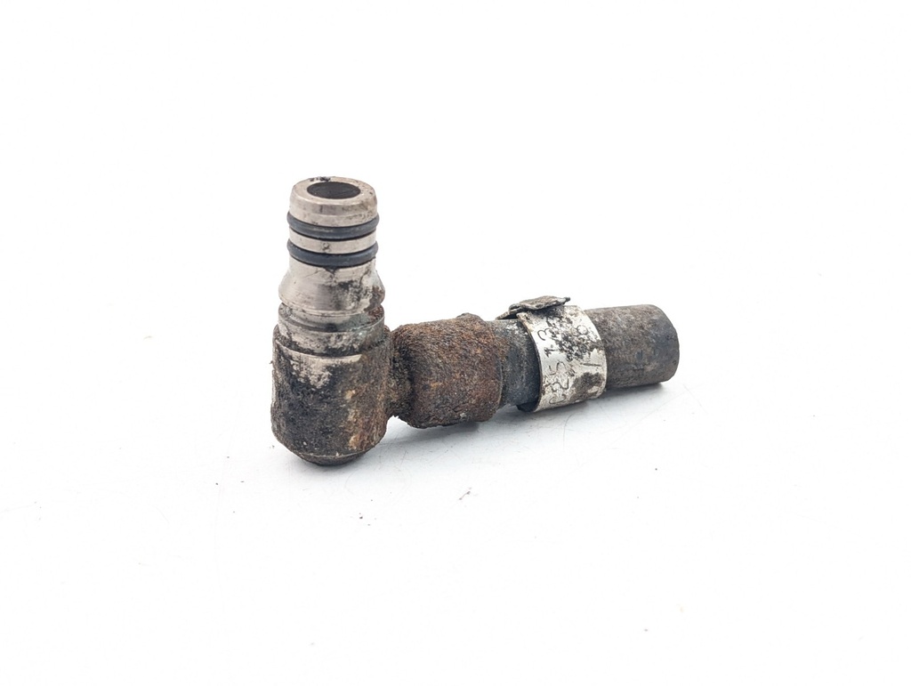 JAGUAR XJ40 PETROL FUEL LINE HOSE FITTING CBC2573 TO (V)524374