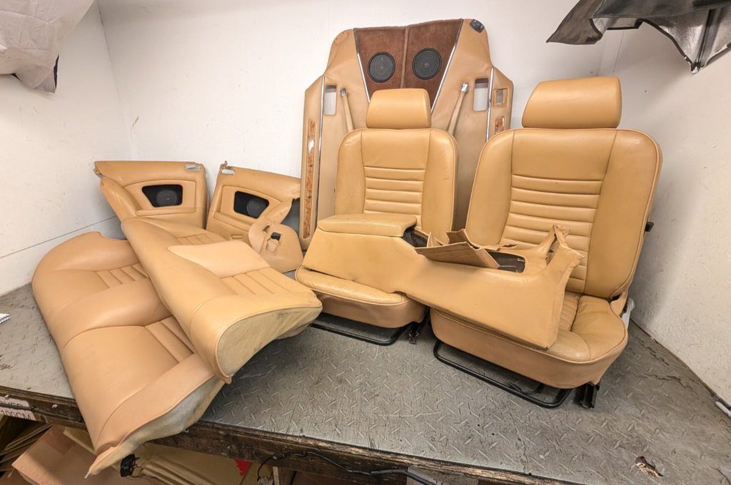 JAGUAR EARLY XJS INTERIOR BISCUIT ADE LEATHER DOOR CARDS SEATS ARM REST TRIM