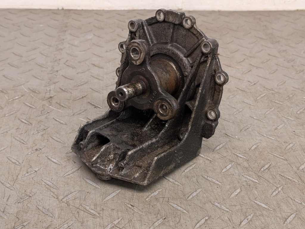 JAGUAR X308 XJ8 XK8 V8 5HP24 ZF GEARBOX AUTOMATIC END TAIL SHAFT HOUSING