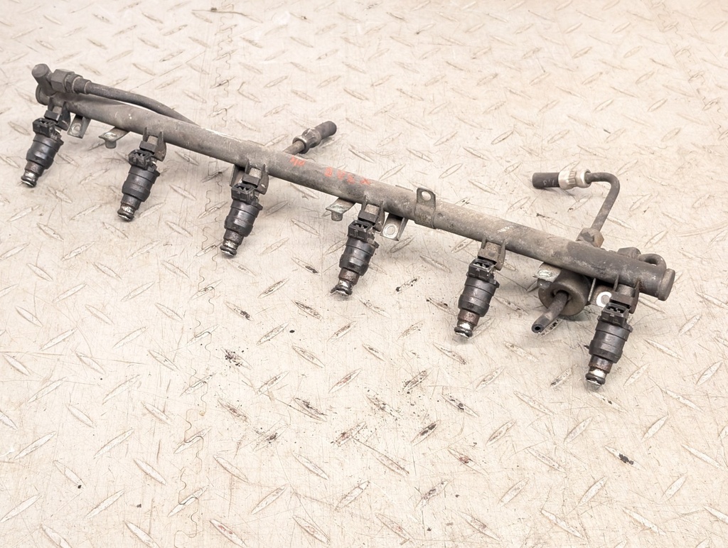 JAGUAR AJ16 XJ6 X300 FUEL INJECTOR RAIL 3.2 4.0 LITRE ENGINES NON SUPERCHARGED