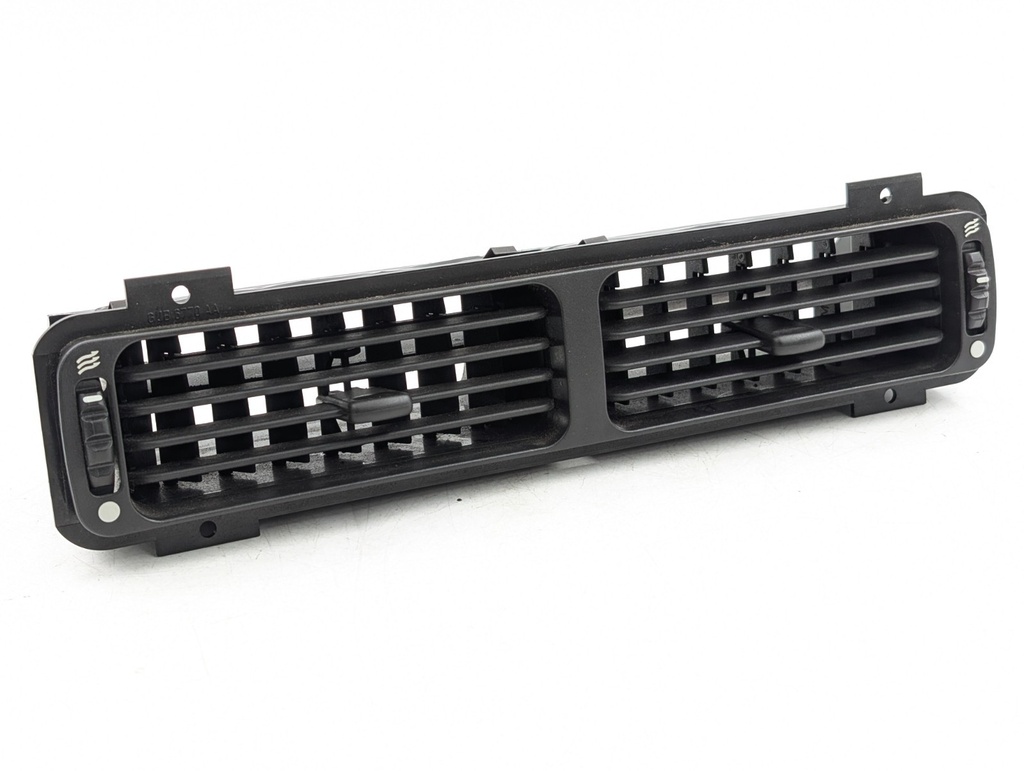 JAGUAR XK8 XKR X100 CENTRE VENT CENTRE HEATER VENT COOLING VENTS GJB6770AA