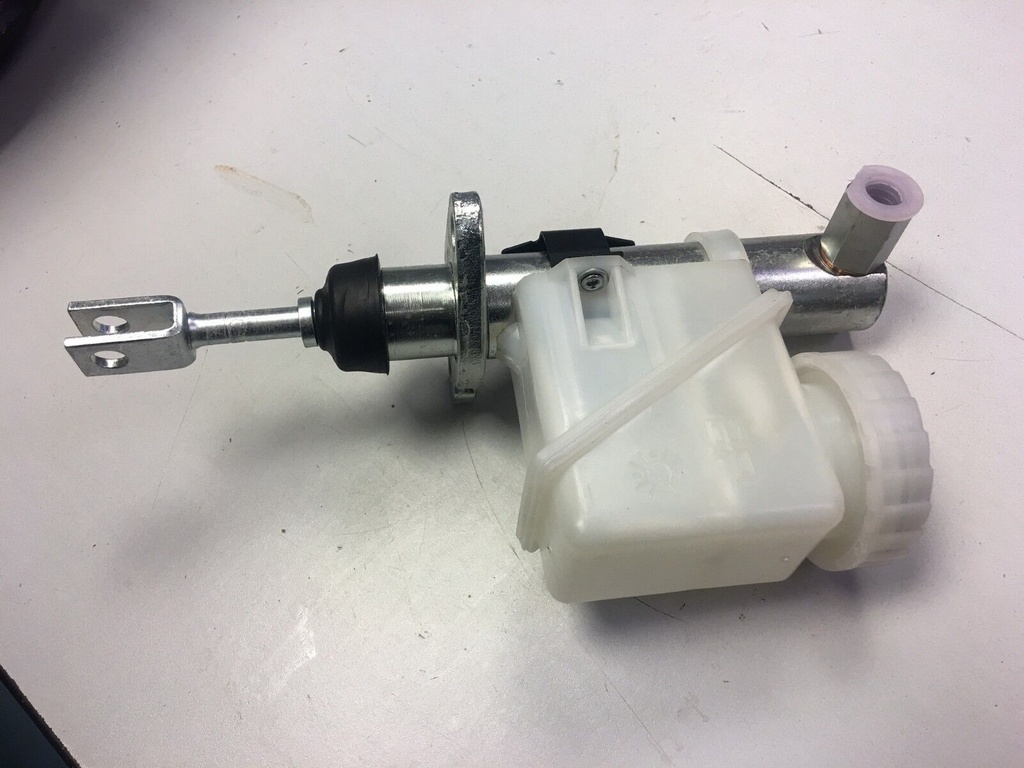 XJS NON-ABS CLUTCH MASTER CYLINDER EARLY OEM