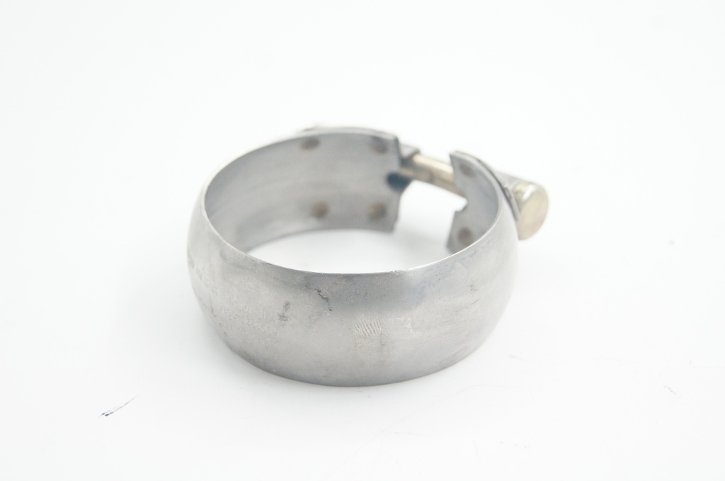 SPHERICAL EXHAUST CLAMP OLIVE XJS XJ40 AJ6