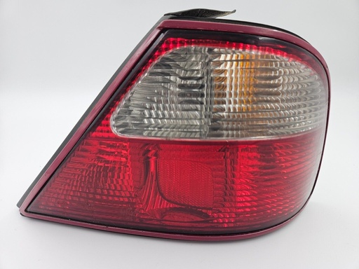 [-8673 H7] REAR LIGHT JAGUAR XJ8 X308 DRIVERS OFFSIDE RIGHT LAMP LENS RED BEZEL SURROUND