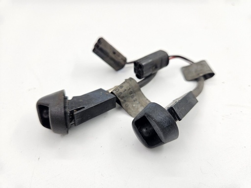 [DBC10827] HEATED SCREENWASH JET JAGUAR LATE XJ40 WINDSCREEN WASHER JET SCREENWASH DBC10827