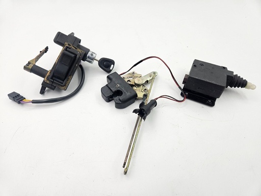 [BEC12281-9573 K2] TRUNK LID LOCK JAGUAR XJ40 REAR BOOT LATCH KEY CLOSURE RELEASE PANEL BEC12281