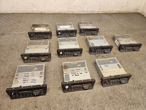 [DBC10425-9583 K9] JAGUAR XJ6 XJ12 XJR X300 EARLY XK8 RADIO HEAD UNIT BROKEN SPARES REPAIR BULK BUY