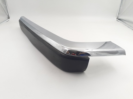 [BCC3433-10103 K9] XJS REAR CORNER CHROME LEFT PASSENGER SIDE SECTION BUMPER WITH BLADE RUBBER