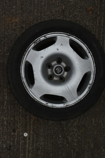 [MNA6116AA-10231 YR] GENUINE JAGUAR XJR  X300 V8 5 SPOKE SPORTS ALLOY WHEEL SPARE 17 INCH 8JX17CHX33