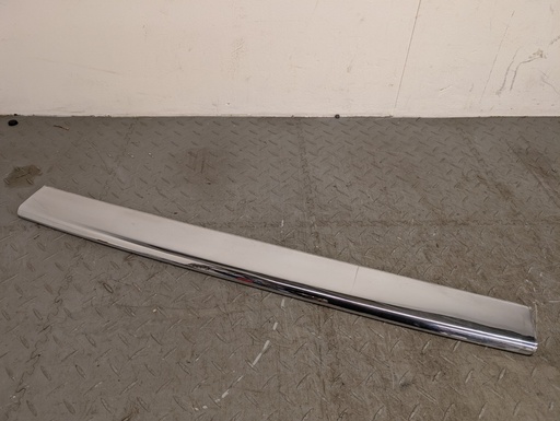 [BCC3434-14180 K11] JAGUAR XJS PRE FACELIFT CENTRE REAR BUMPER CHROME BLADE FINISHER TRIM BCC3434