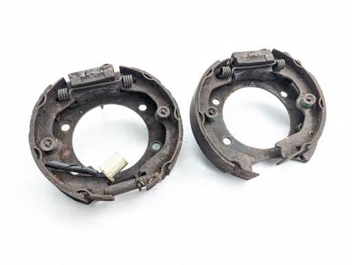 [JLM800-14437 K11] JAGUAR EARLY XJ40 GIRLING BRAKE DRUM HANDBRAKE SHOES JLM802 JLM801 JLM800