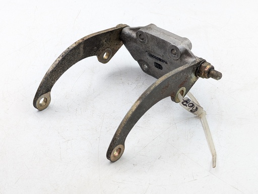 [EAC9503-15119 JB11] JAGUAR XJ40 XJS AIR CONDITIONER COMPRESSOR MOUNTING BRACKET EAC9503