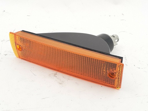 [DAC10939#] FRONT LEFT BUMPER INDICATOR LATE STAGE 2 FACELIFT