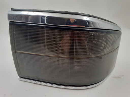 [LHC4900AA-5685 H9] JAGUAR XJS FACELIFT REAR RIGHT BLACK LIGHT TAILGATE LAMP BOOT LID LENS OUTER